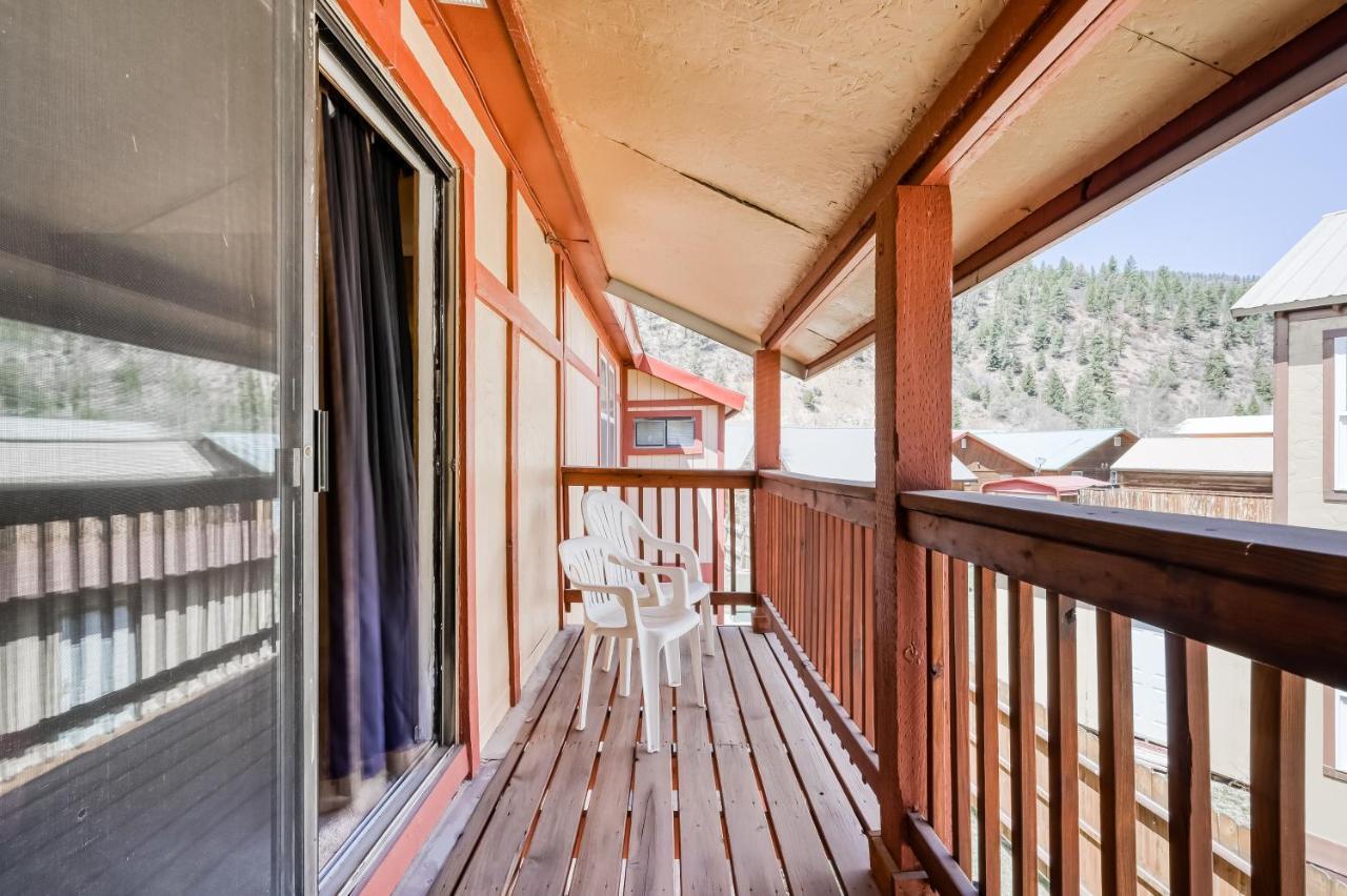 Creekside Serenade Ред-Ривер Экстерьер фото